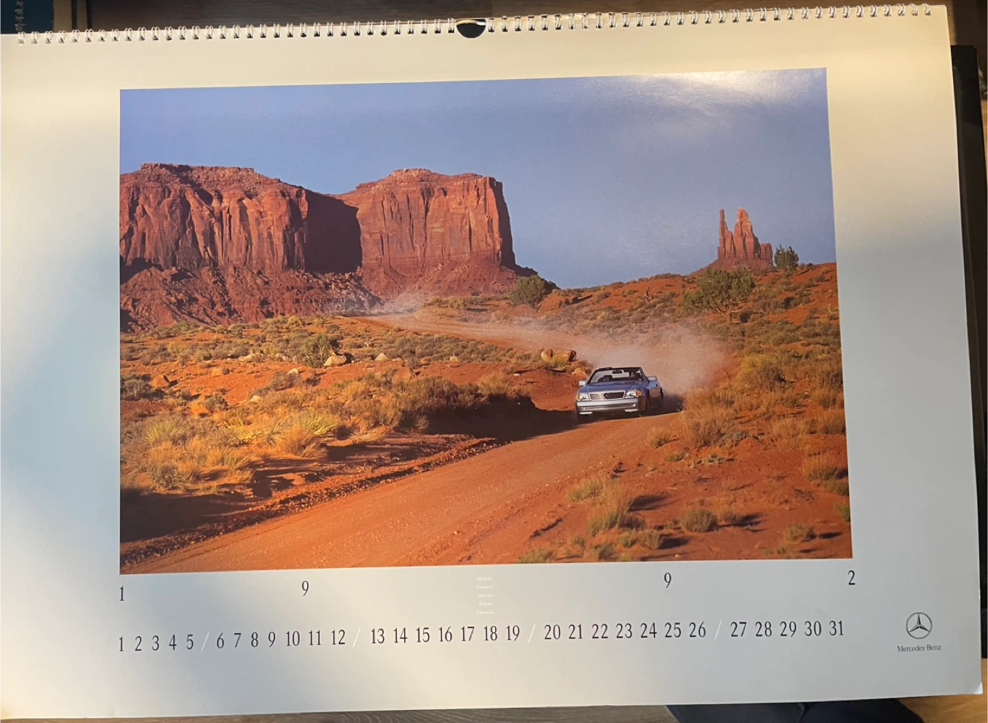 Mercedes-Benz 1992 Calendar - photo 2