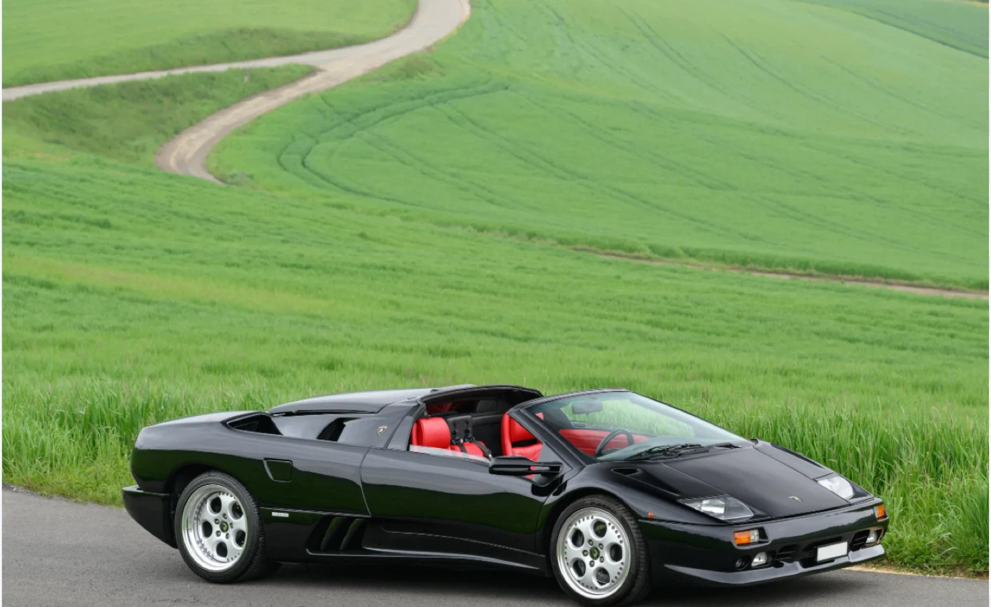 AUTOart Lamborghini Diablo Roadster 1:18 Scale