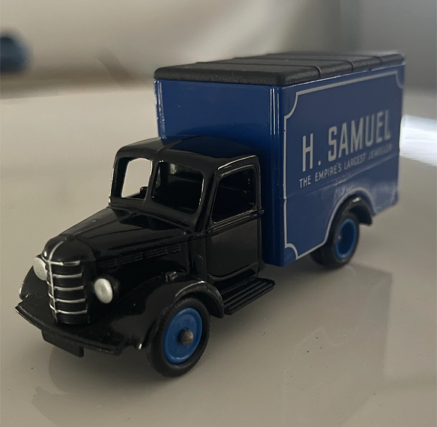 Bedford Truck Diecast - photo 5