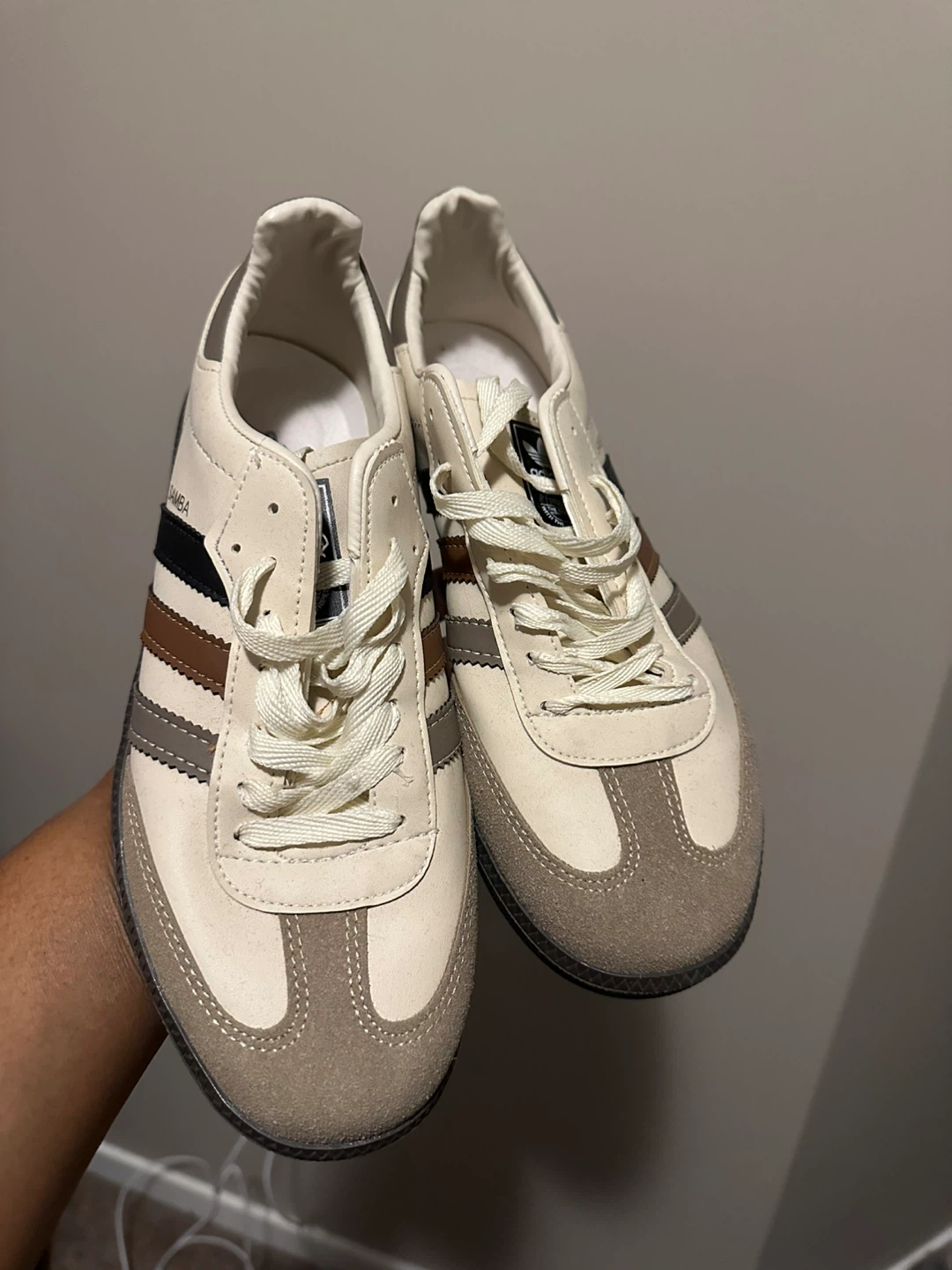 Adidas Samba Shoes - photo 2