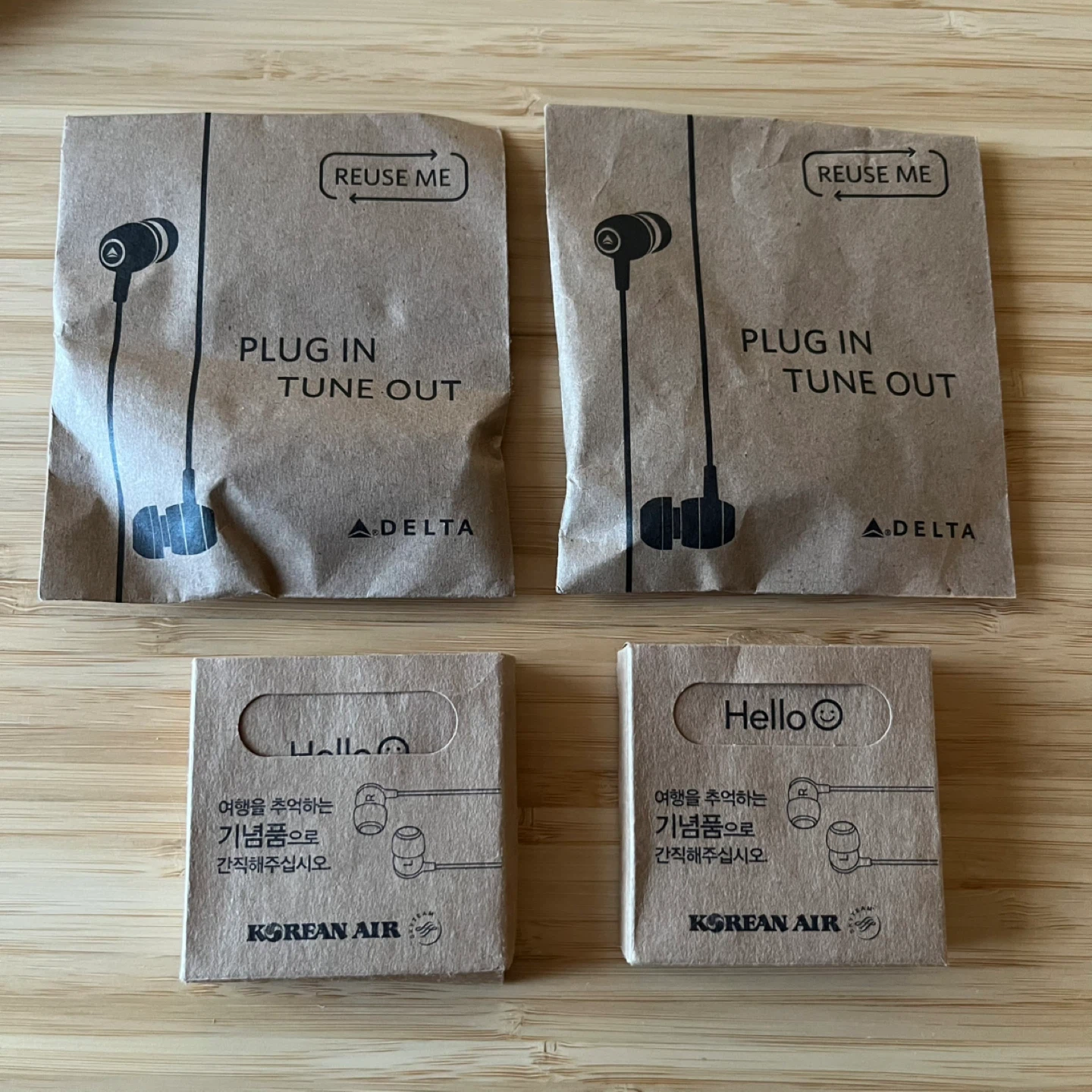 2 Delta & 2 Korean Air Wired Earbuds - New 🥕