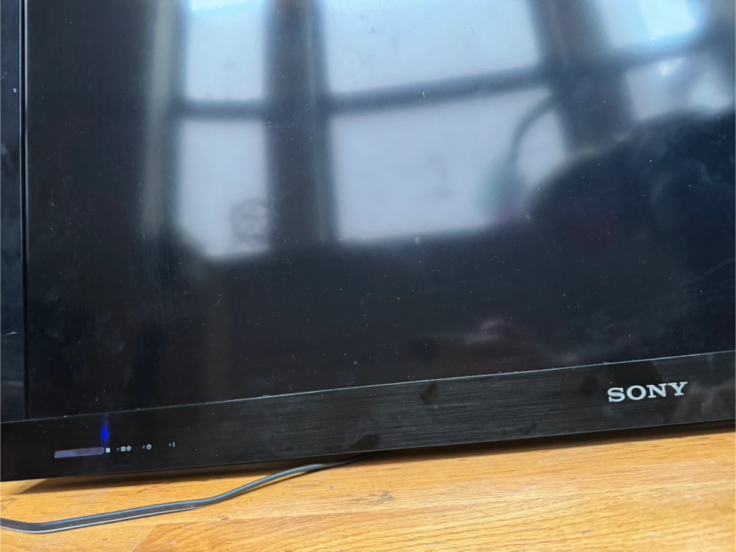 Sony Bravia TV with Mount & Remote - photo 4