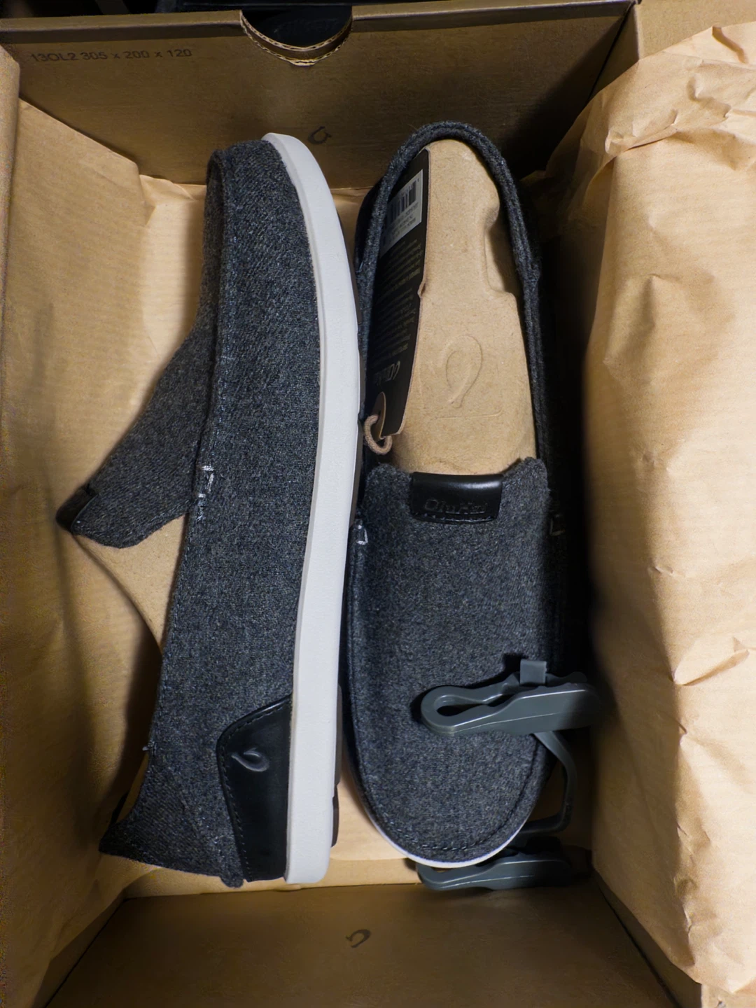 OluKai Makia Charcoal/Charcoal Men's Size 8 - photo 5