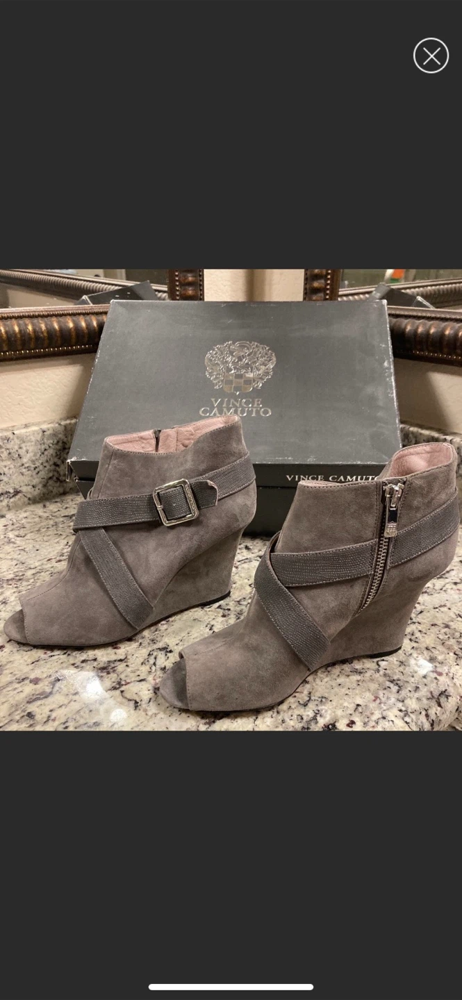 Vince Camuto shoes 9.5