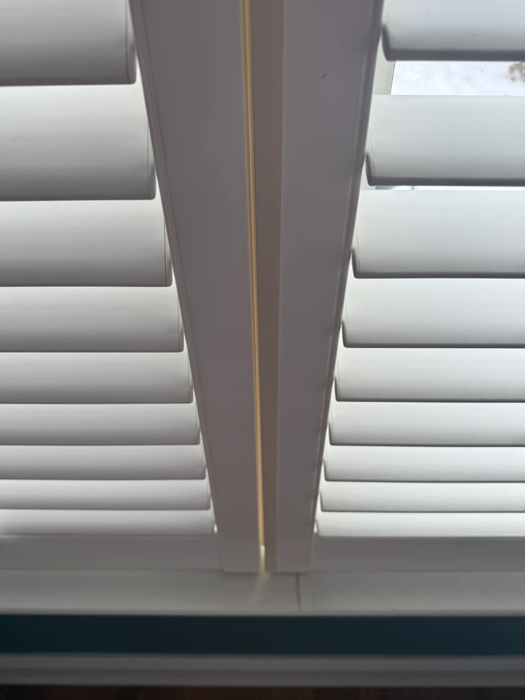 White Interior Window Shutters- California shutters - photo 5