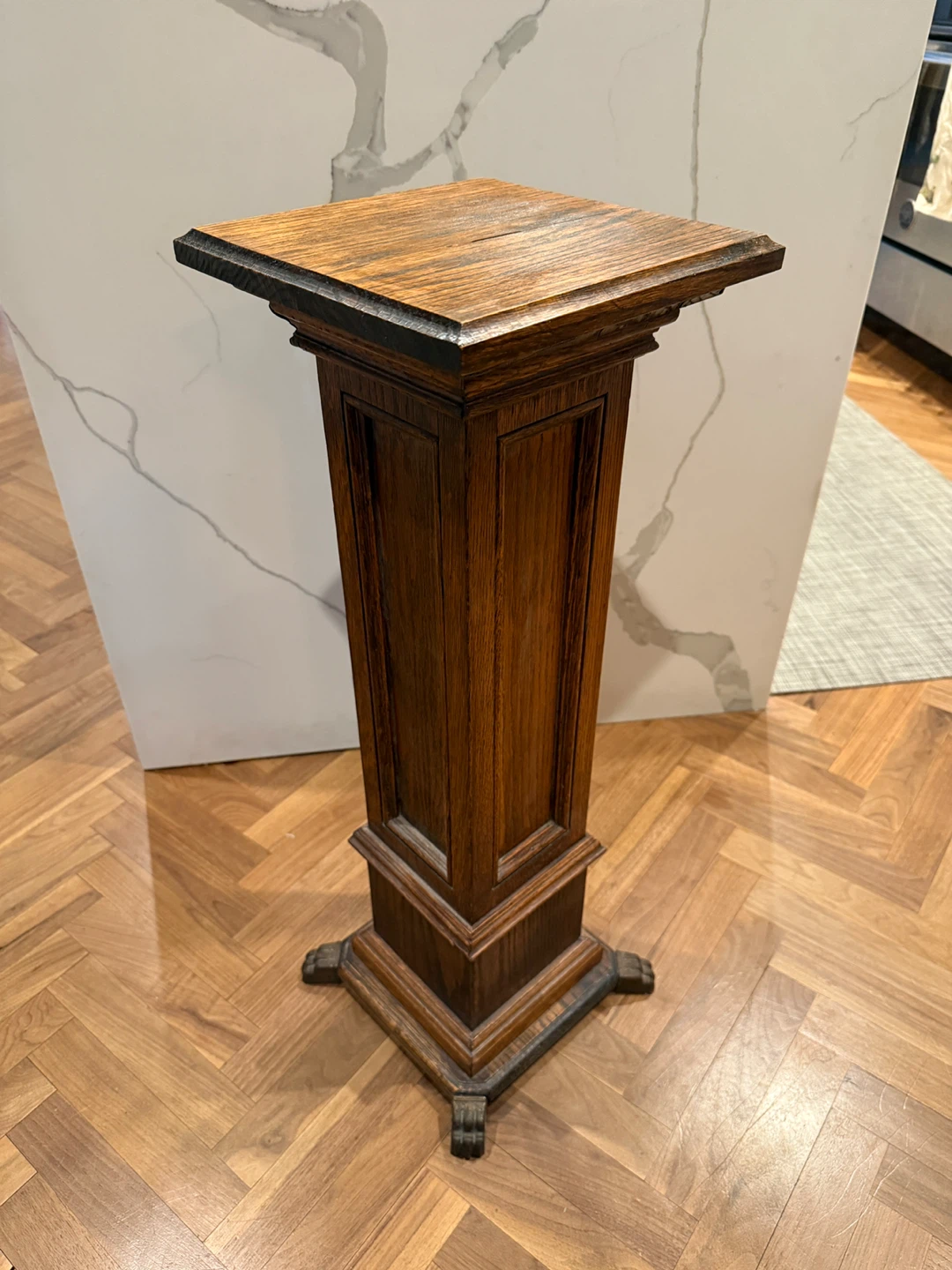 Antique Pedestal with Claw Feet - photo 3