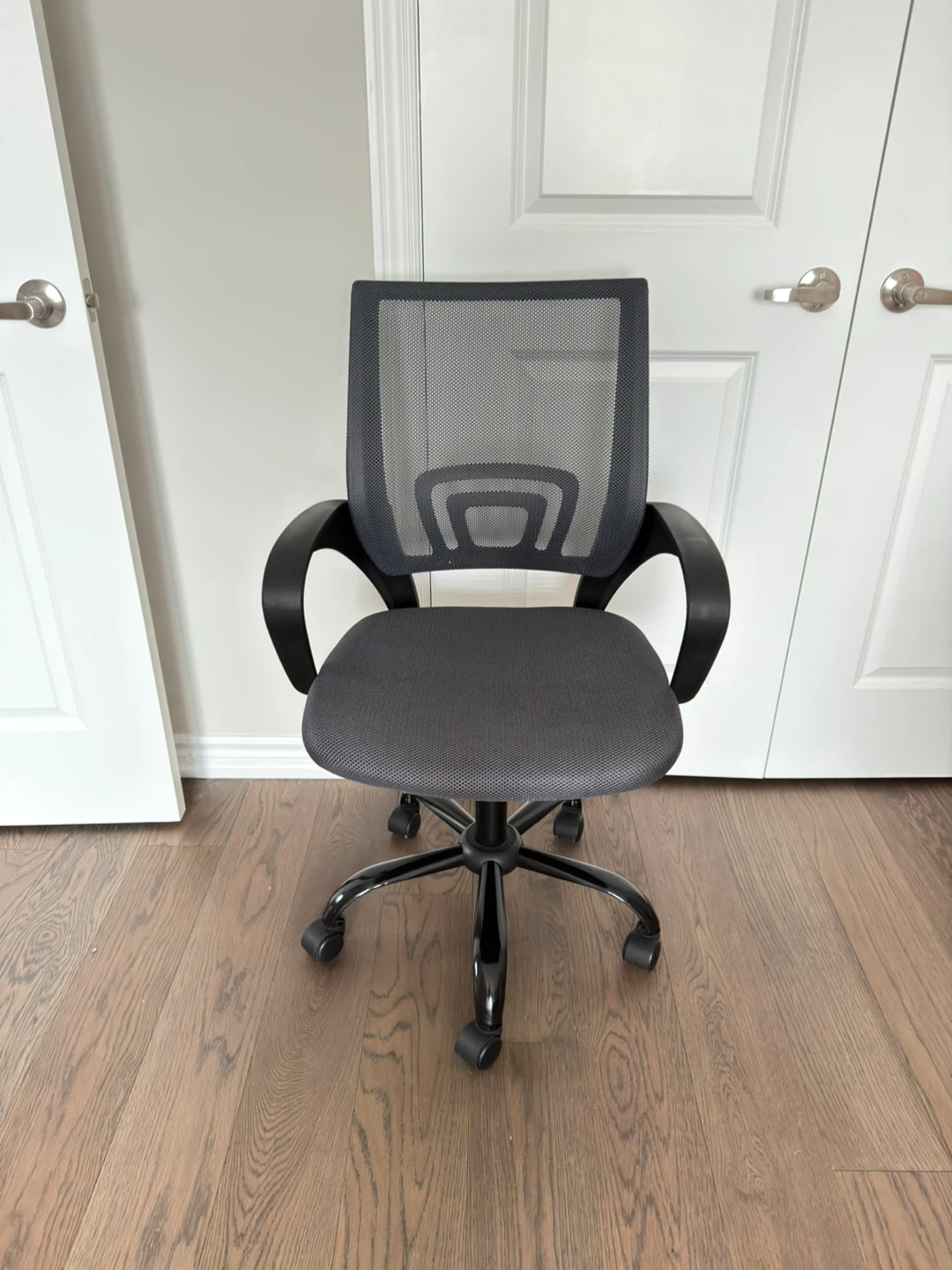 Office Chair - Black Mesh