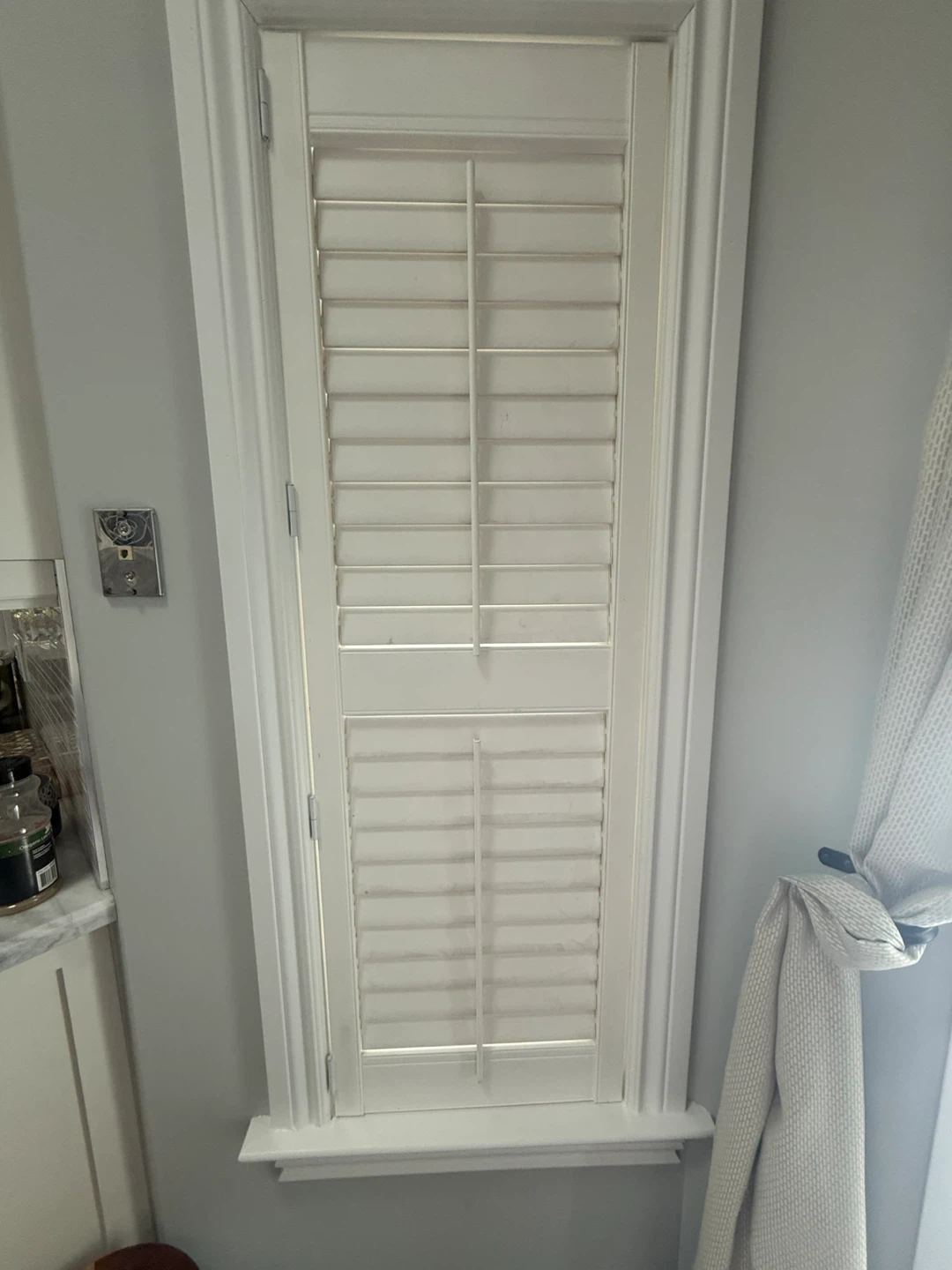 White Window Shutters - California shutters - photo 2