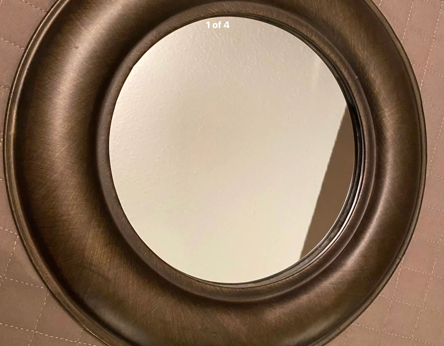 Wall Mirror and vase /read description