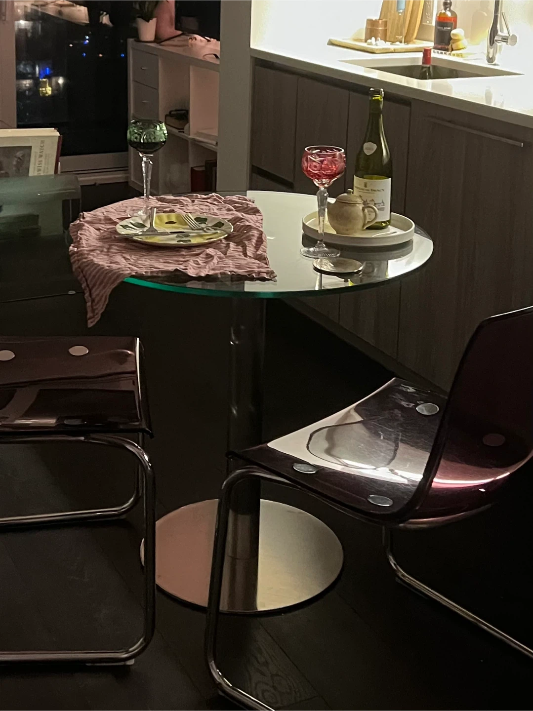 Round Glass Dining Table - photo 2
