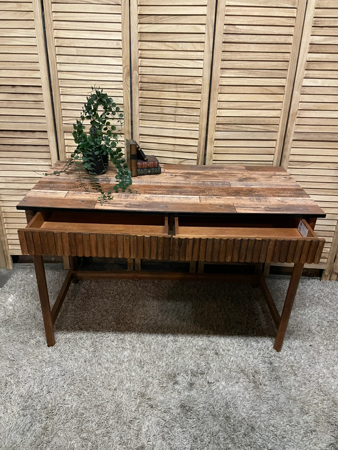 World Market Desk - photo 5