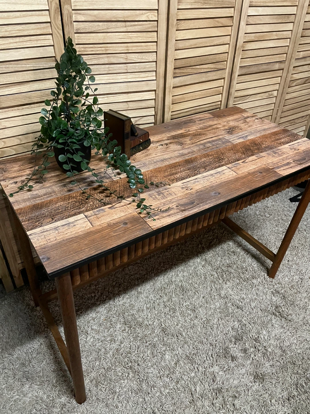 World Market Desk - photo 3