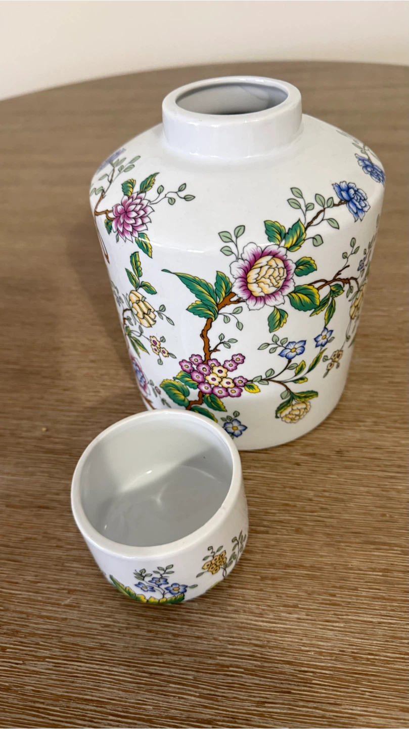 Floral Vase with Lid - photo 2