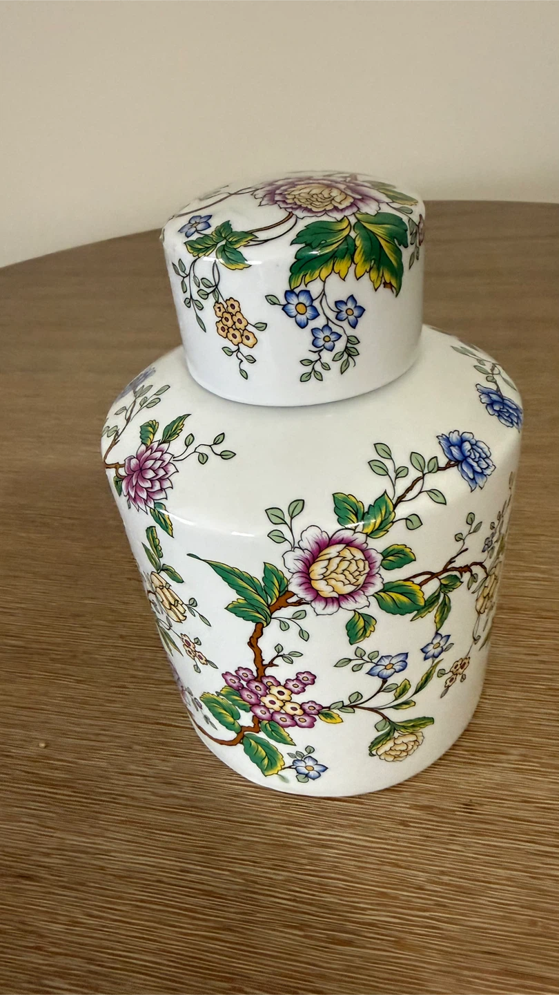 Floral Vase with Lid - photo 3