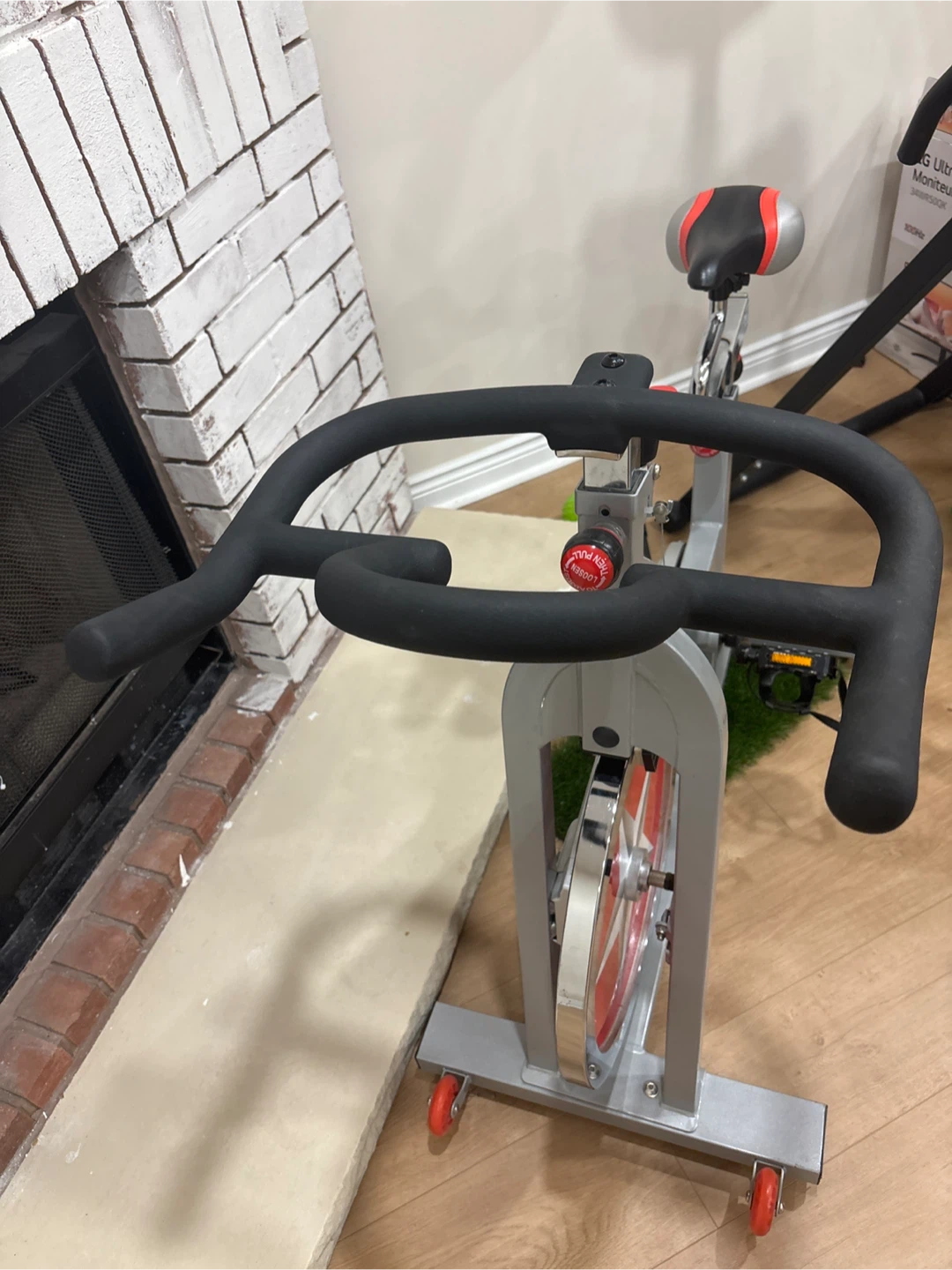 Sunny Health & Fitness Indoor Cycling Bike - photo 2
