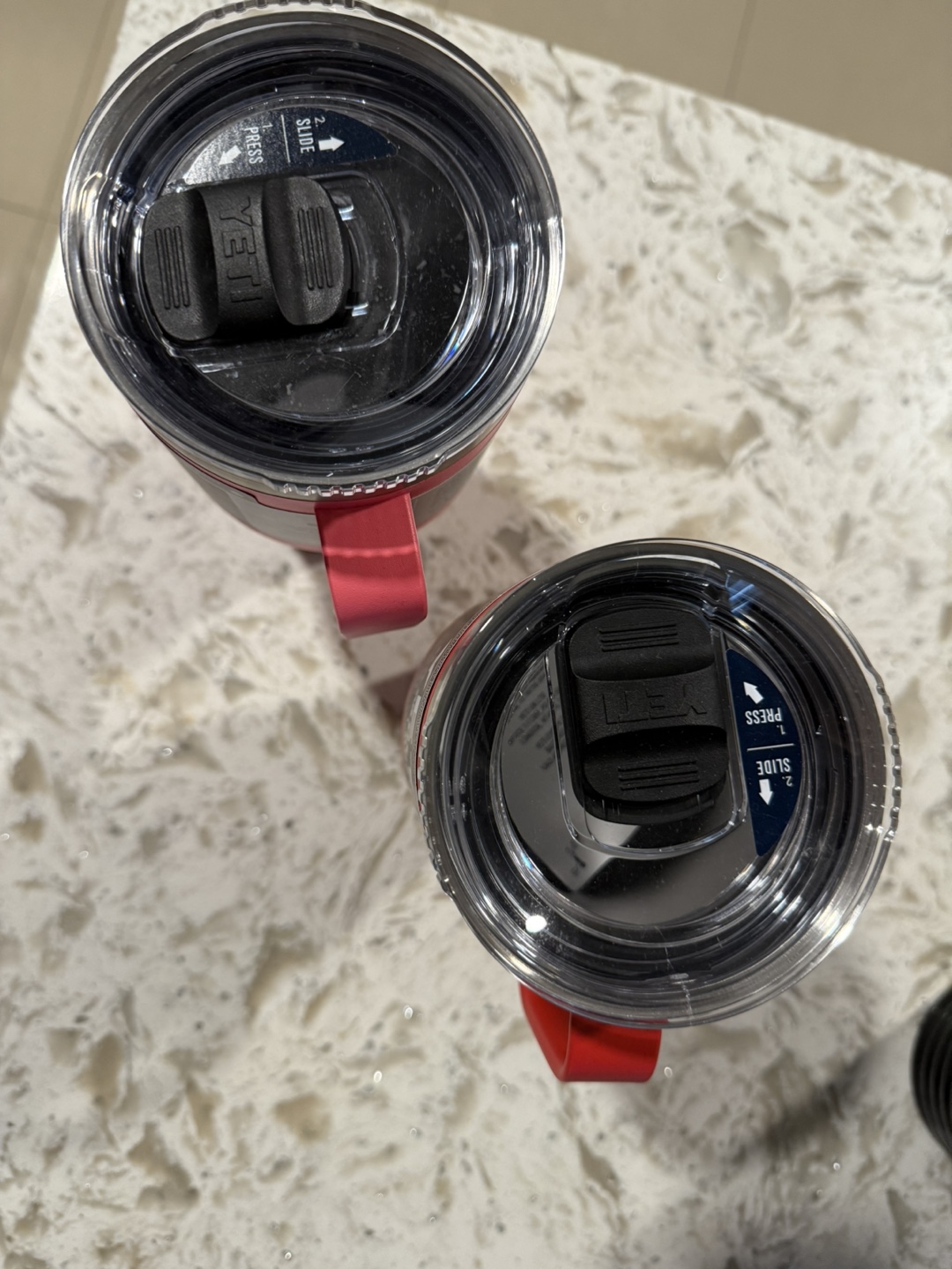 Yeti Rambler 30 oz - photo 2