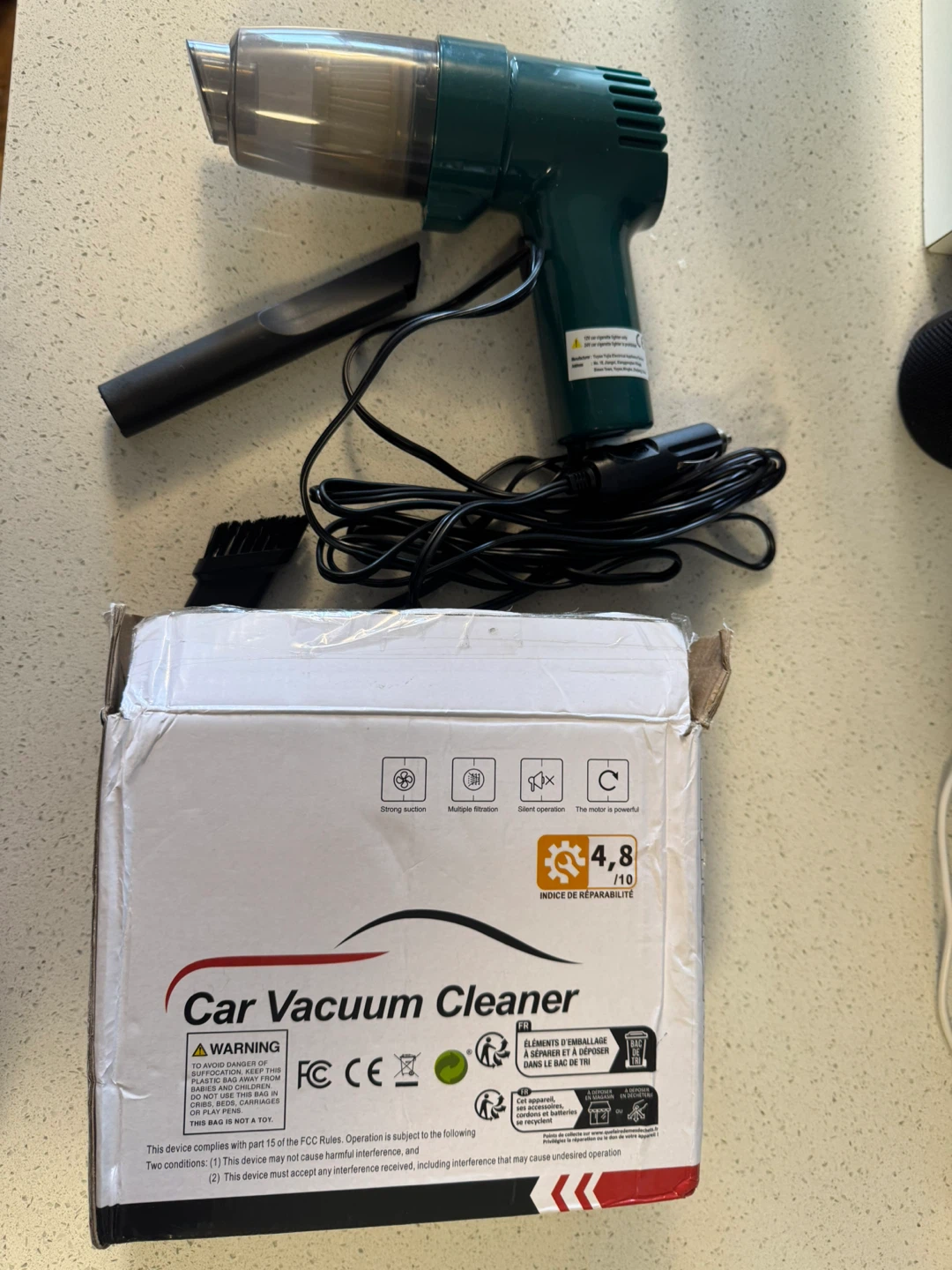 Car Vacuum Cleaner - Like New!