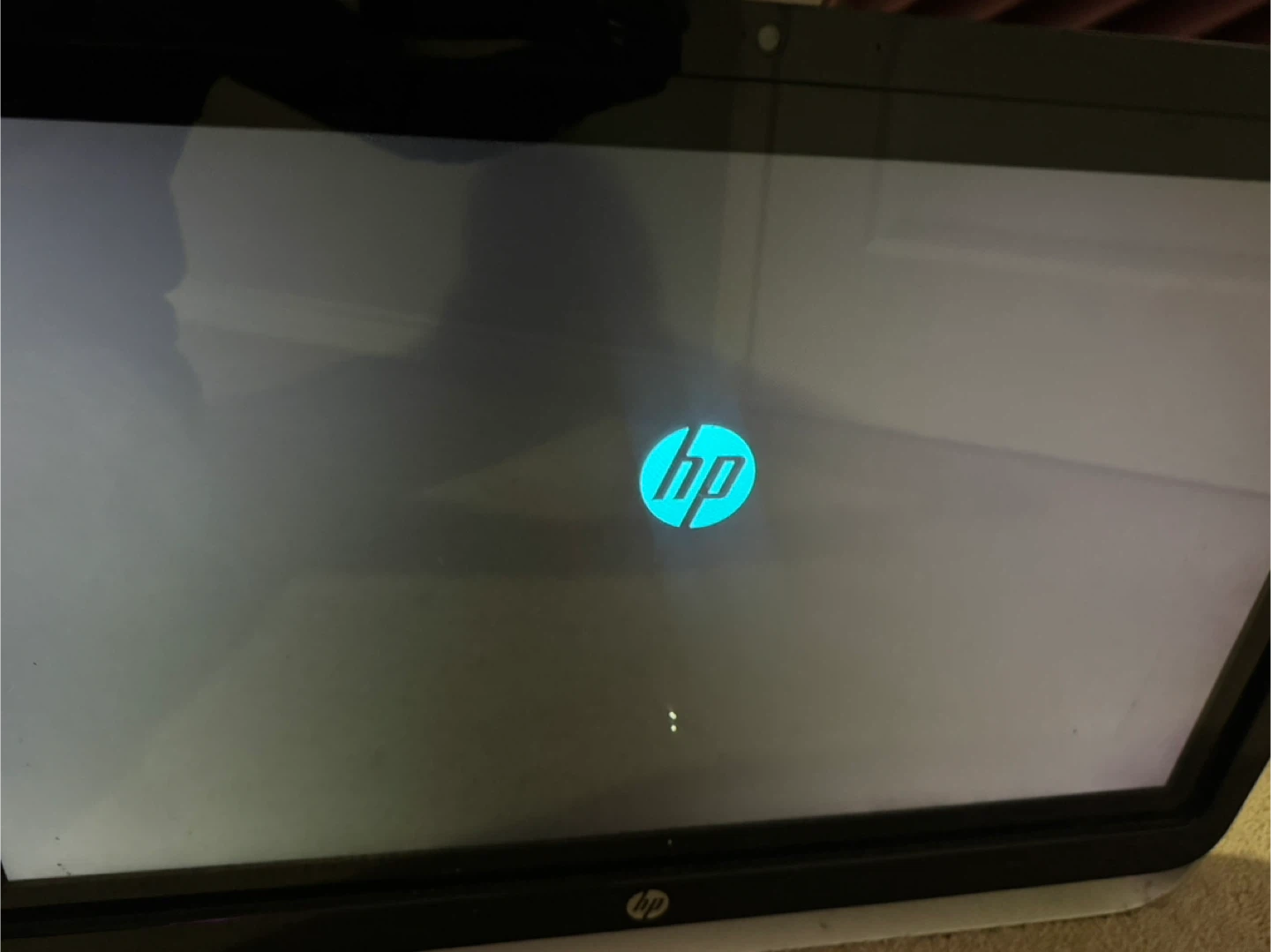 HP Pavilion 23 TouchSmart All-in-One PC - photo 5