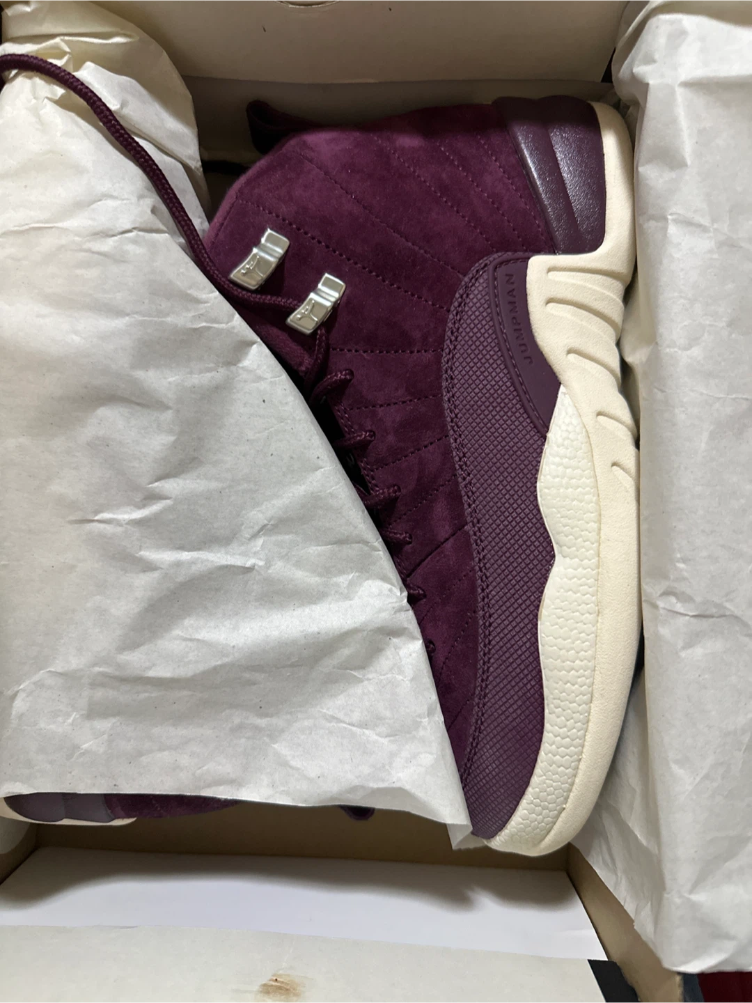 Air Jordan 12 Retro BG Bordeaux Size 6.5Y - photo 2