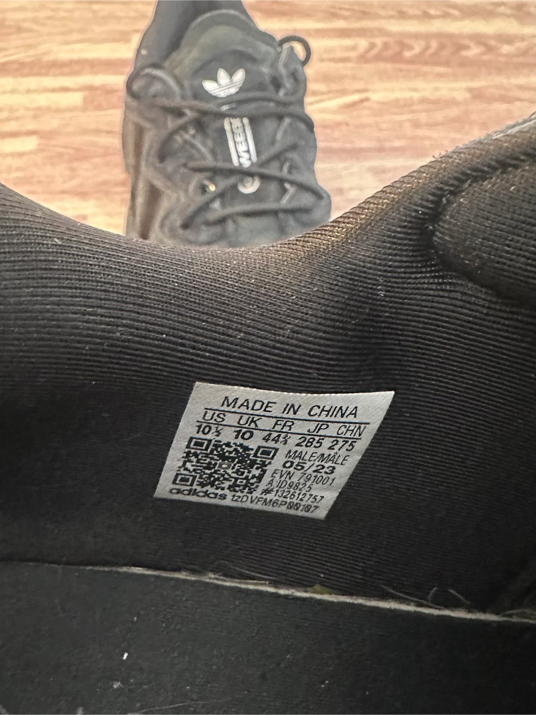 Adidas Ozweego Black Sneakers - Size 10.5 & 8.5 - photo 5
