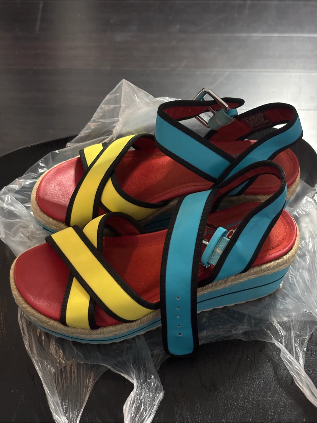 🥕Skechers Cali Platform Sandals - Size 5
