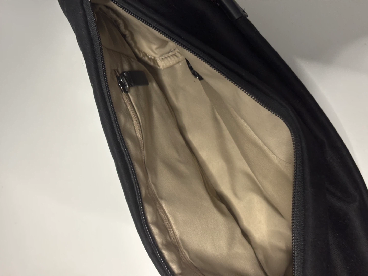 🥕 Bellroy Sling 7L Black - photo 2