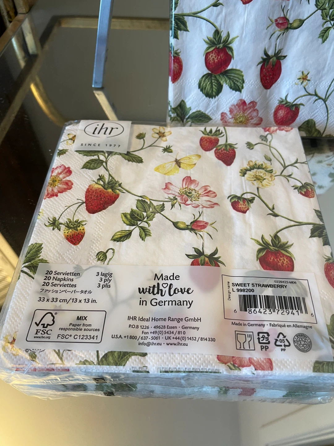 Boutique Napkins  Strawberry  Bundle of 3 packages NEW - photo 2