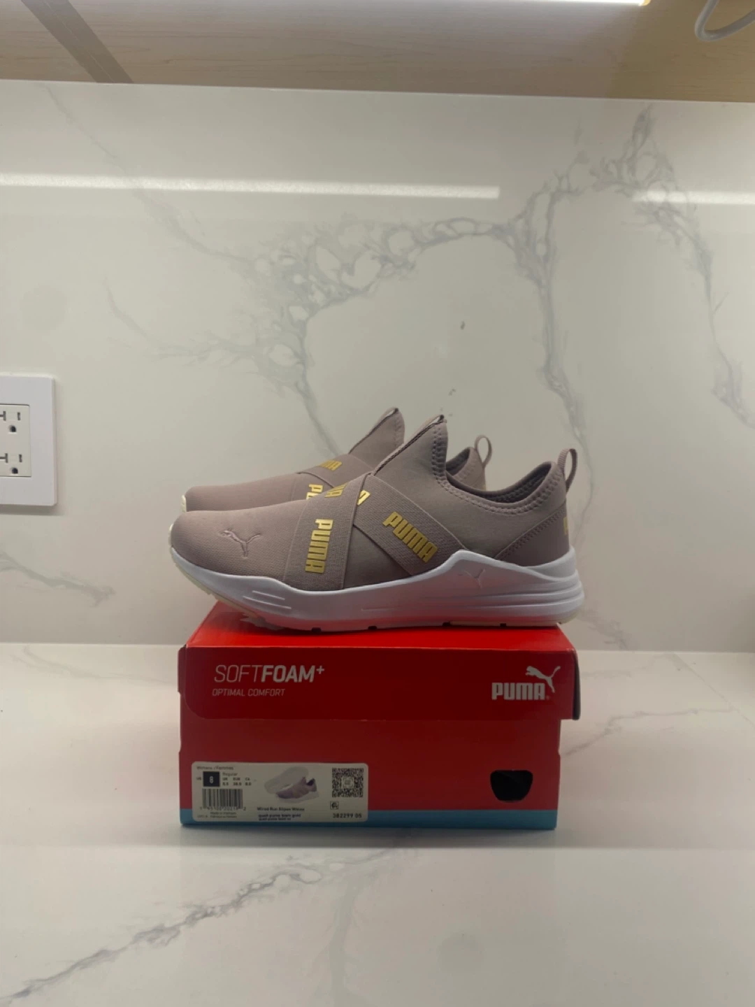 Puma Wired Run Slipon Wmns, Size 8, with box