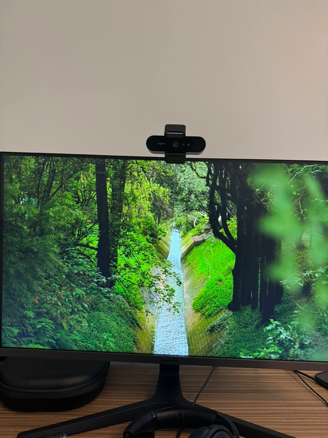 Samsung 27” 75Hz