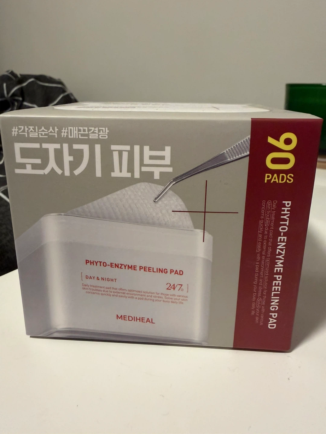 Mediheal Phyto-Enzyme Peeling Pads - 90 Pads