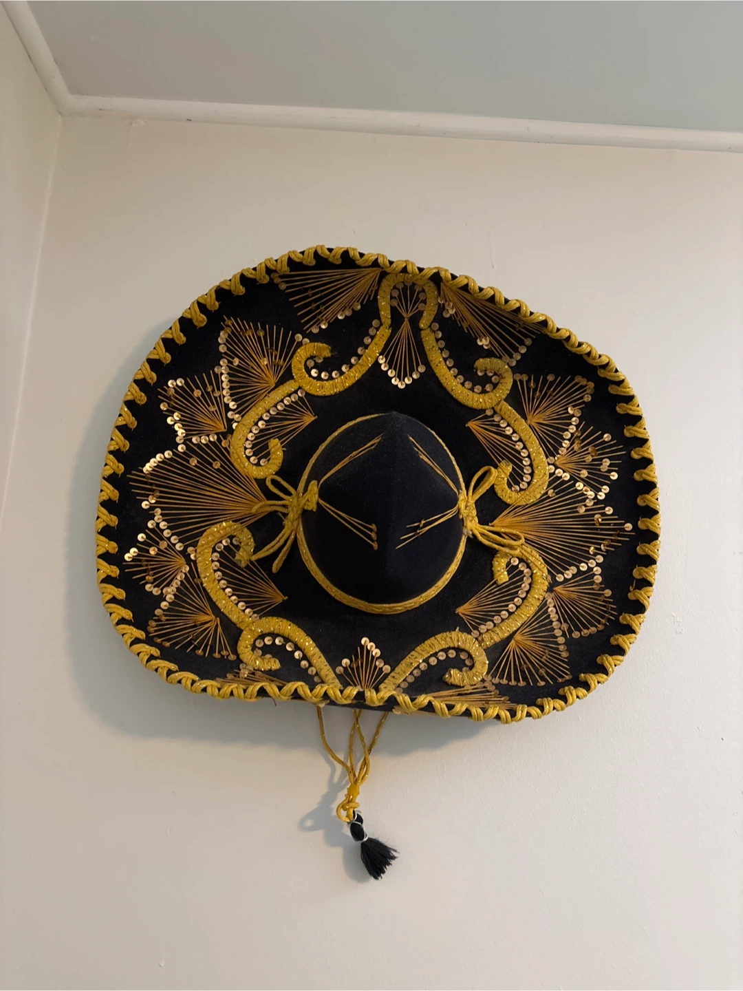 Black & Gold Mariachi Sombrero (Mexican)