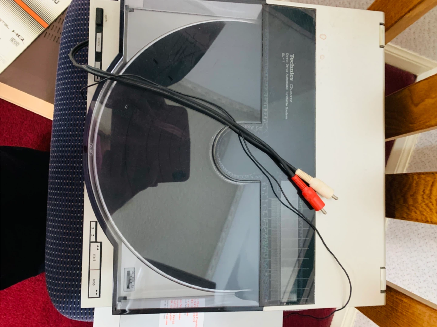 Technics Quartz Direct Drive Turntable SL-7 - photo 2