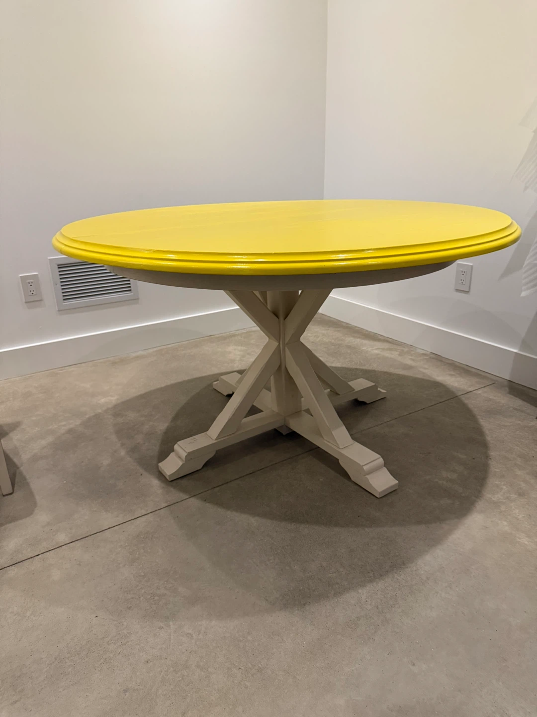 Dining Table with 4 Chairs - Yellow Top - photo 3