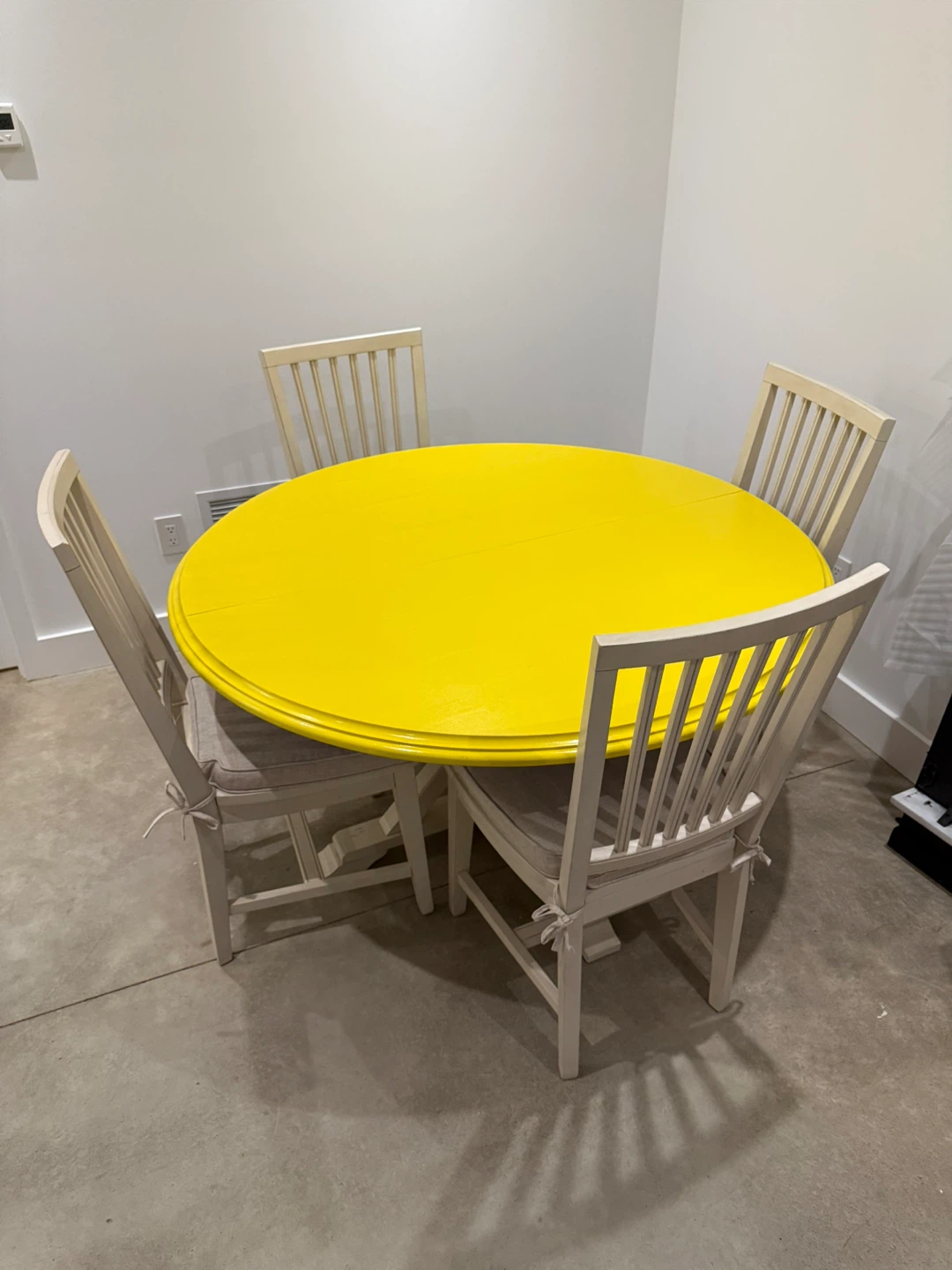 Dining Table with 4 Chairs - Yellow Top