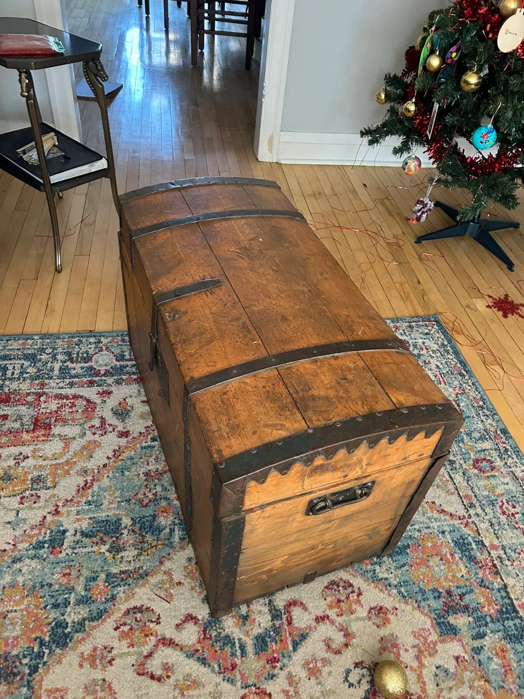 Vintage Wooden Storage Trunk - photo 2