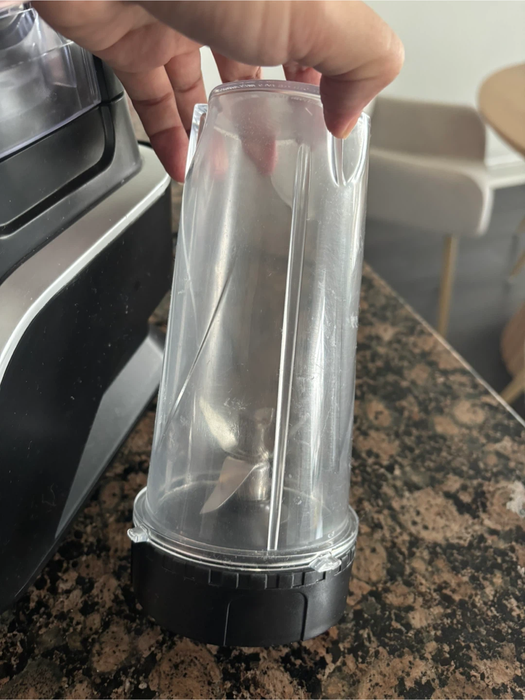Ninja Professional 1100W Blender - photo 3