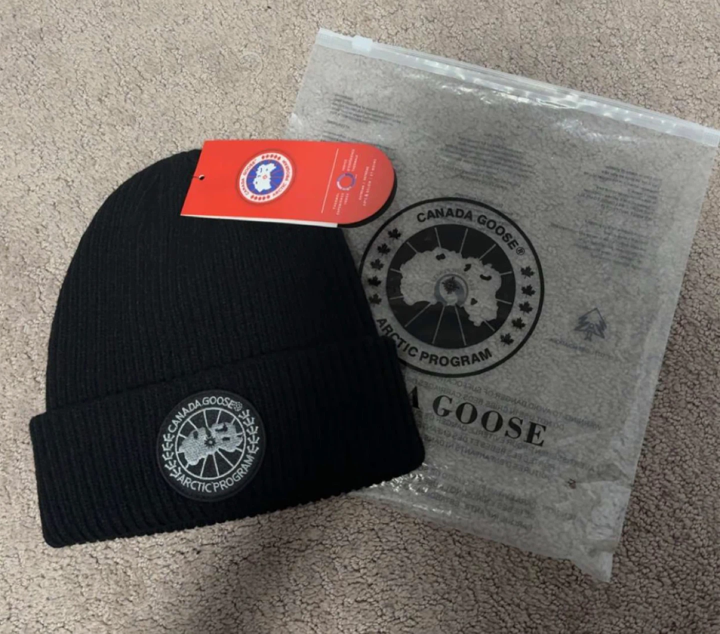 Canada Goose Arctic Program Black Beanie