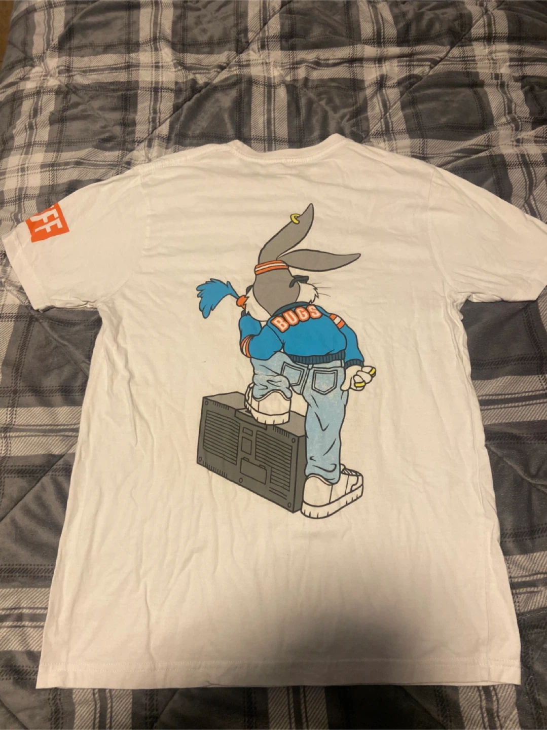 Mens Bugs Bunny T-Shirt Size Medium - photo 3