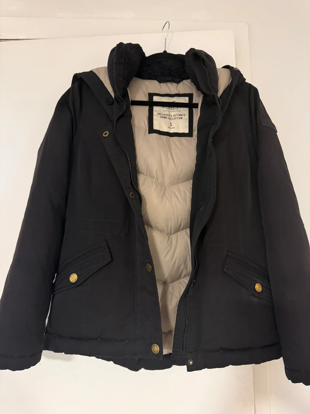 Hollister Ultimate Down Collection Black Parka - Size S
