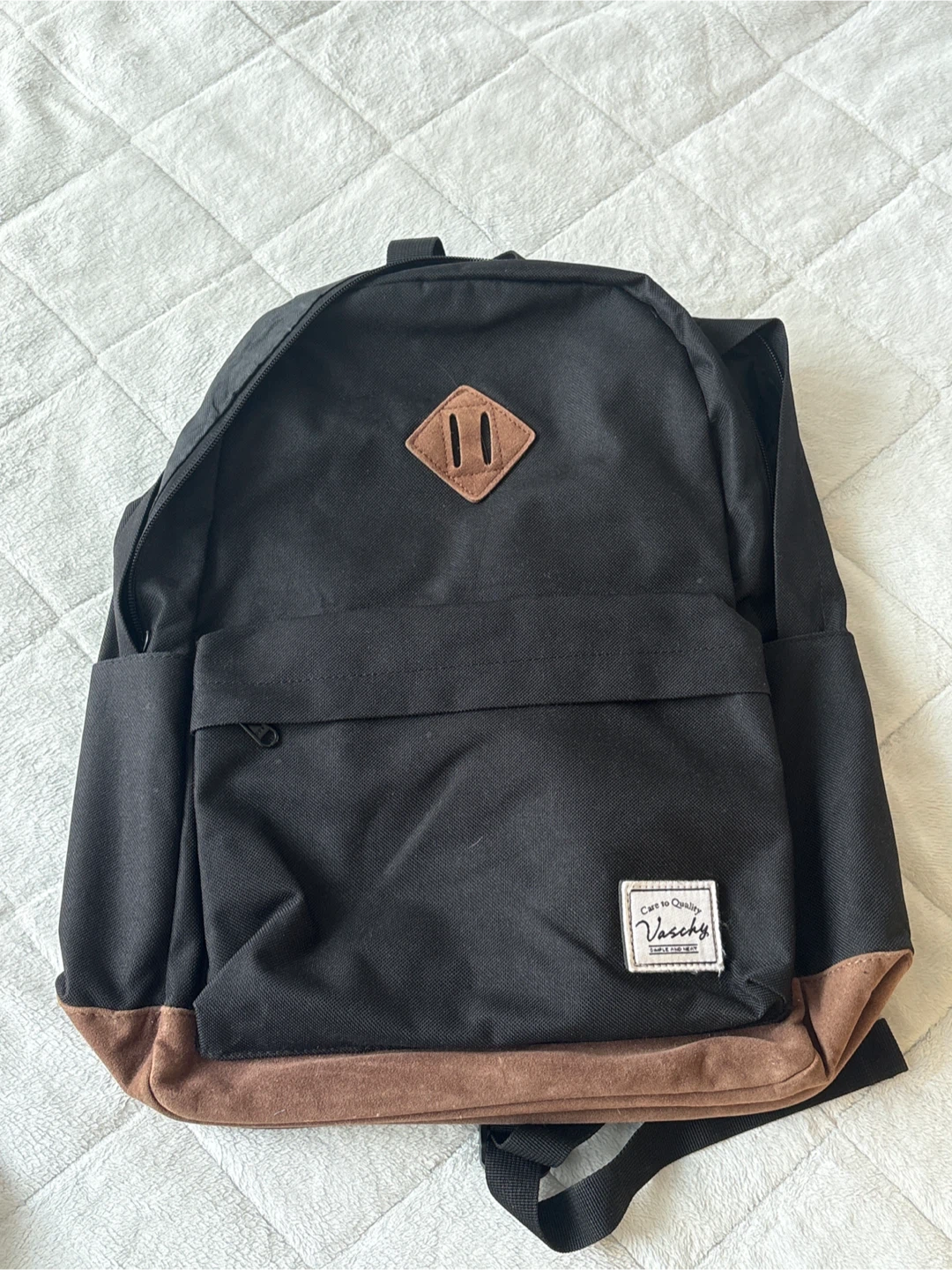Vaschy Black Backpack