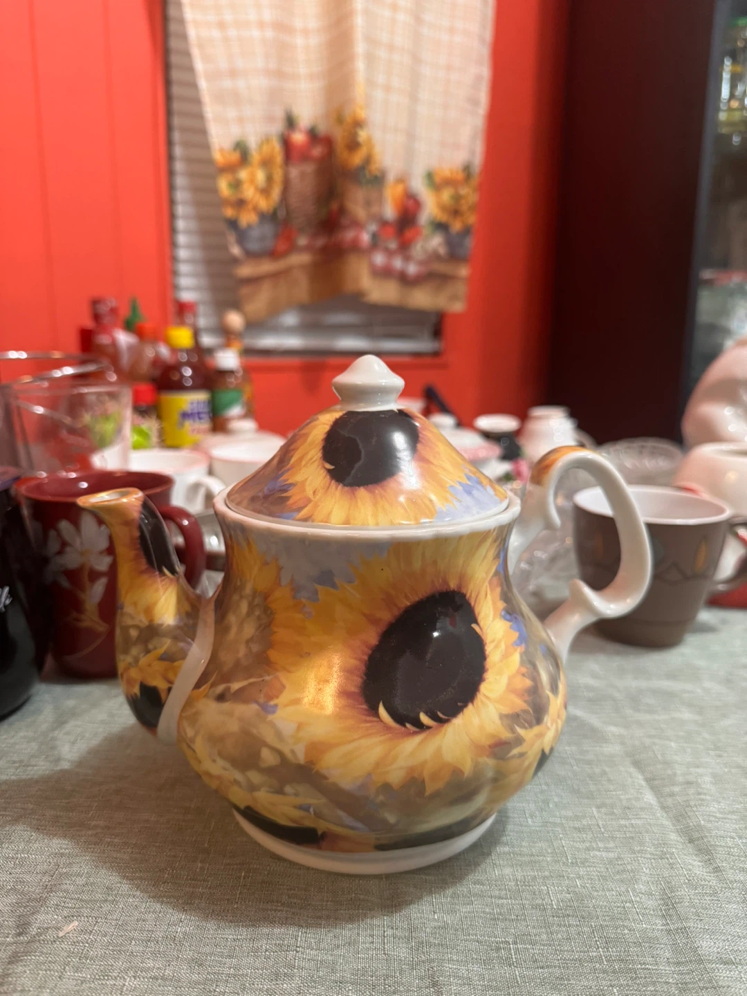 Valentines Sale! Sunflower Teapot