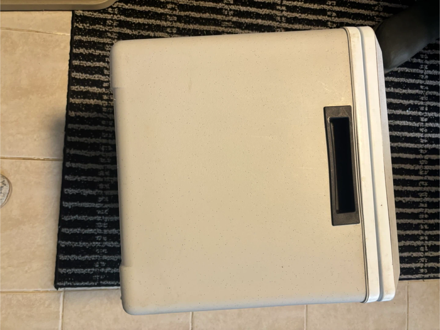 Koolatron Voyager P27 Portable 12V Cooler/Warmer - photo 4