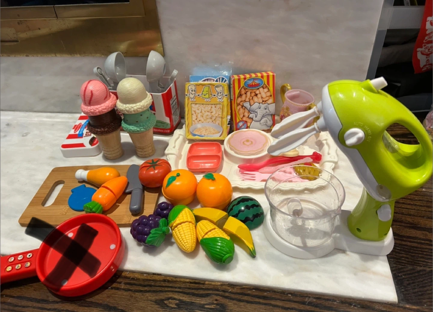 Play kitchen
