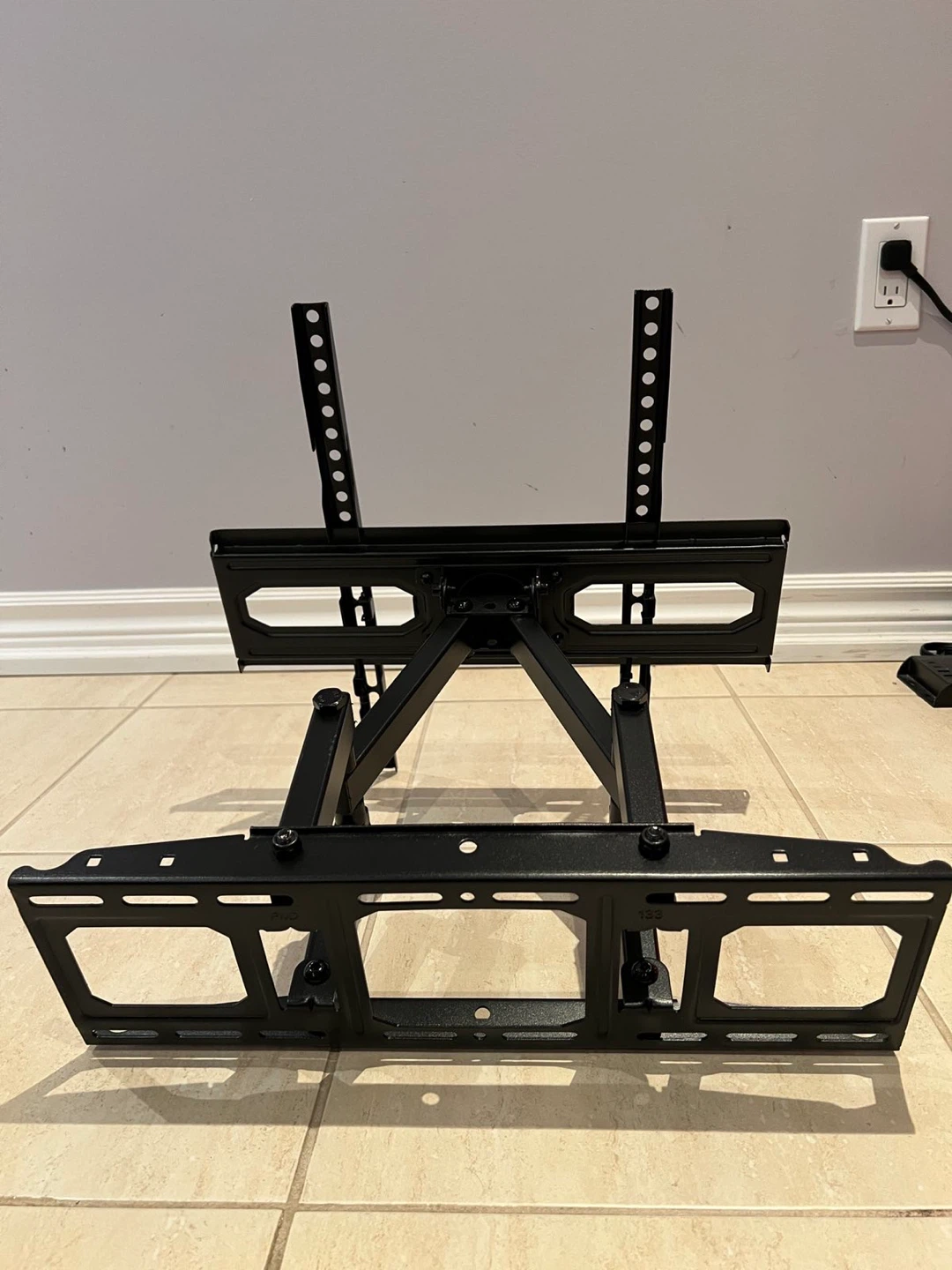 Adjustable TV Wall Mount - Black - photo 3
