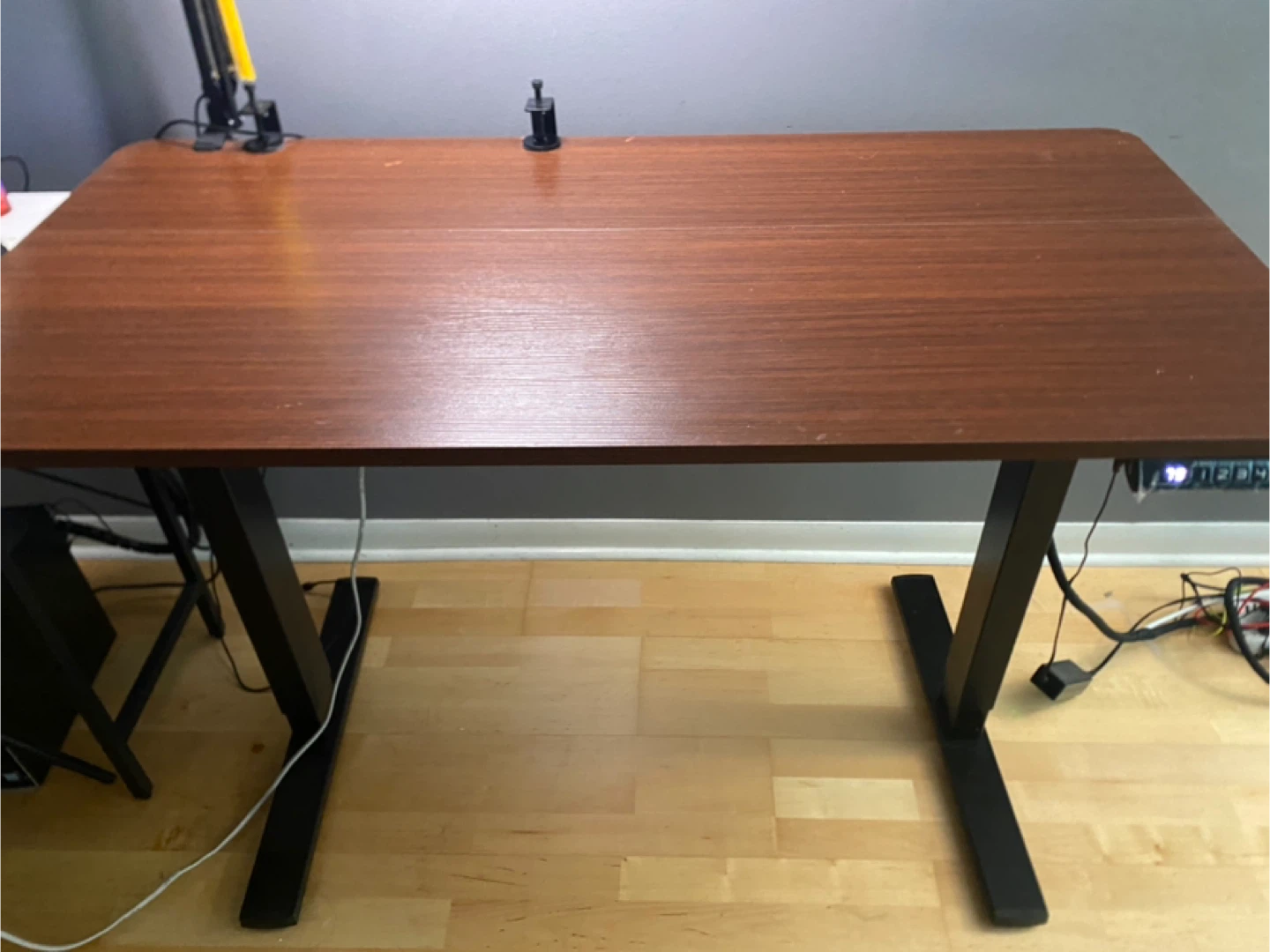 Adjustable Height Standing Des（120cmx60cm) - photo 2
