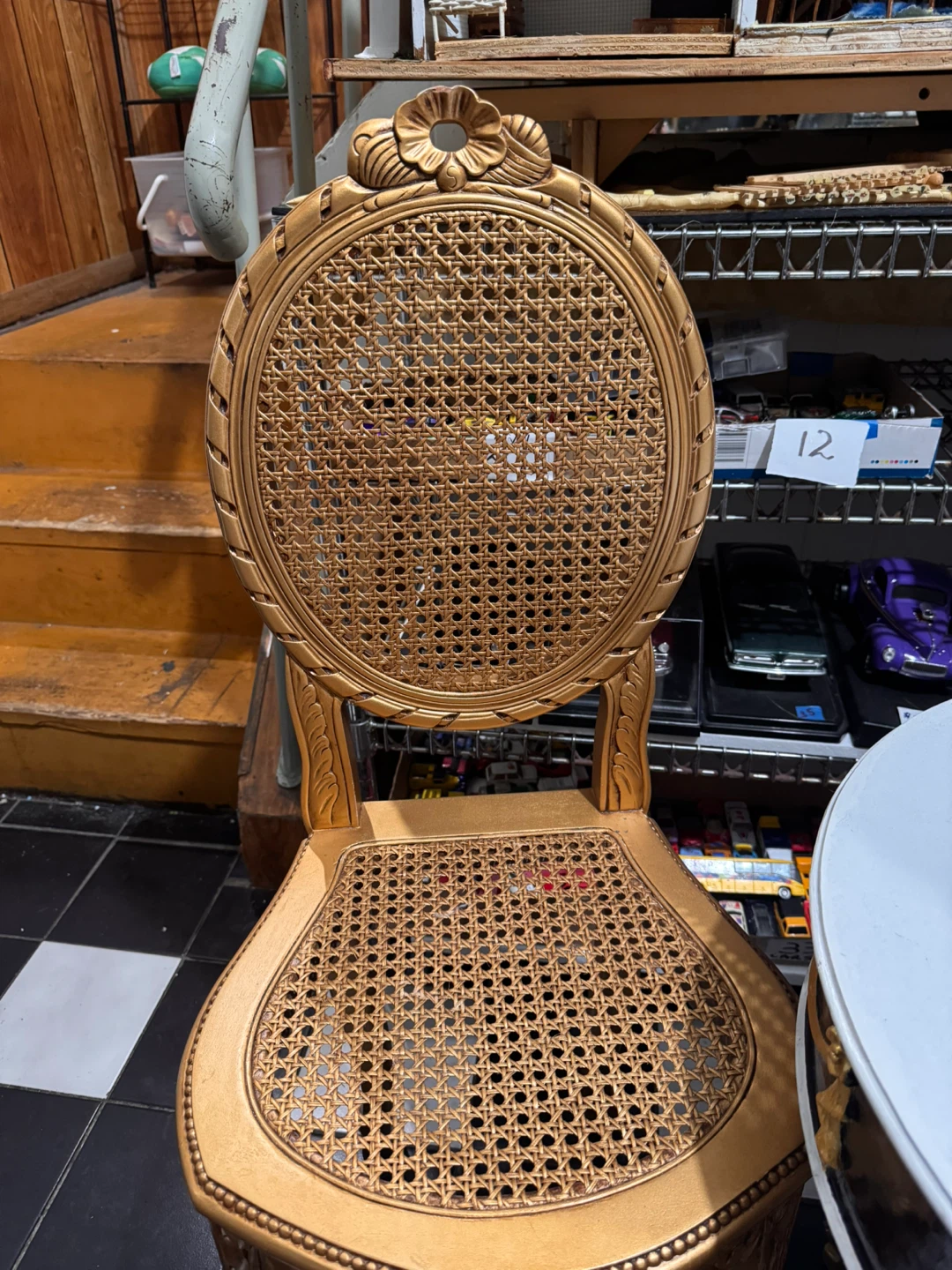 Valentines Sale! Vintage Black/Gold Accent Table with Chairs🥕 - photo 3