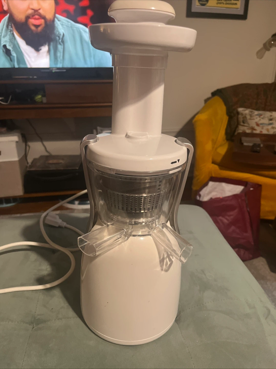 Wowow Cold Press Juicer Masticating Juice Extractor - photo 3