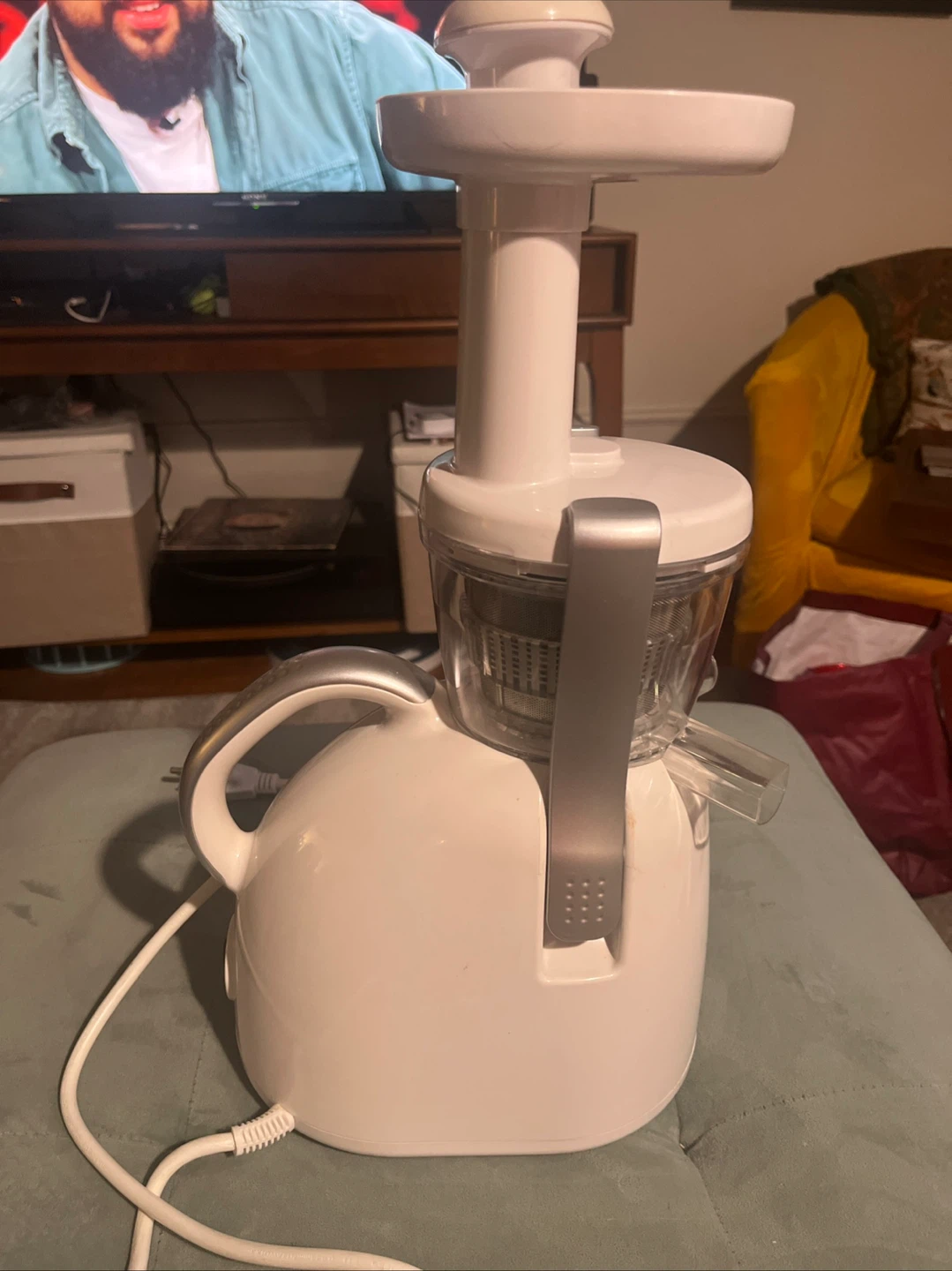 Wowow Cold Press Juicer Masticating Juice Extractor - photo 4