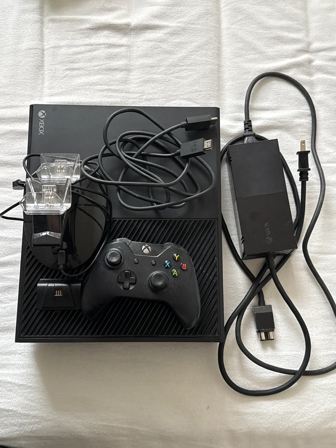 Xbox One Console Model 1540 & GAMES
