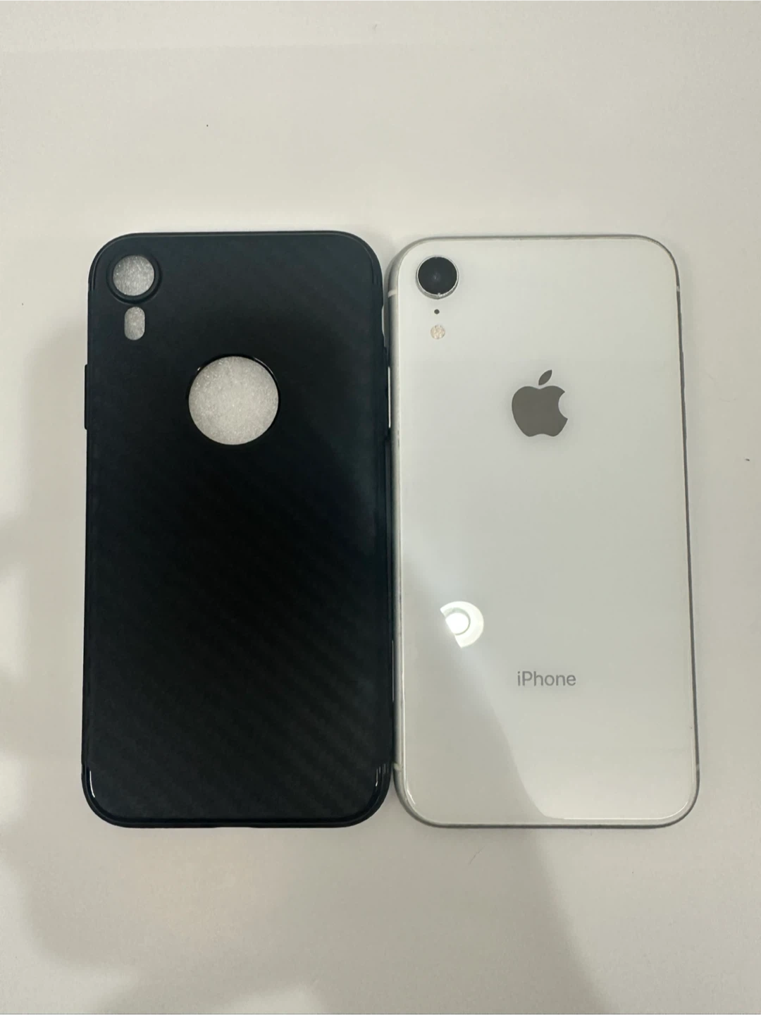 Apple iPhone XR 64GB White Unlocked Dual Sim